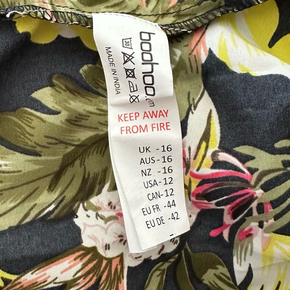 Boohoo Plus Tropical Floral Pom Trim MIDI Dress size 12 NWT Vacation Beach ASOS - Picture 9 of 11